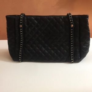 MG COLLECTION | faux leather quilted tote